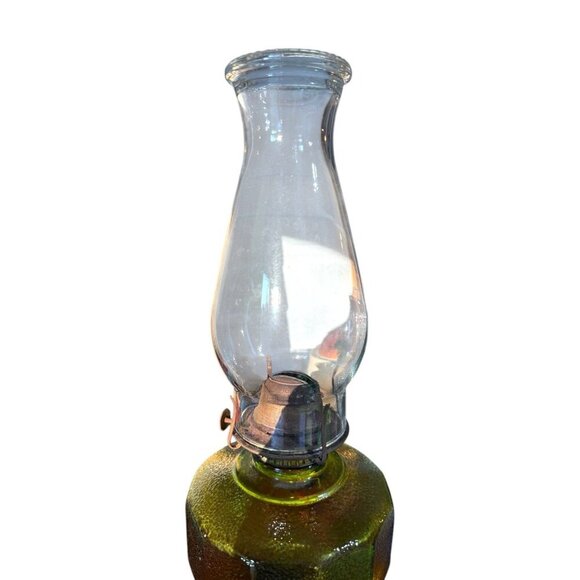 Vintage Green Glass Oil Lamp with Chimney 1900-1940 Reproduction - Picture 3 of 3